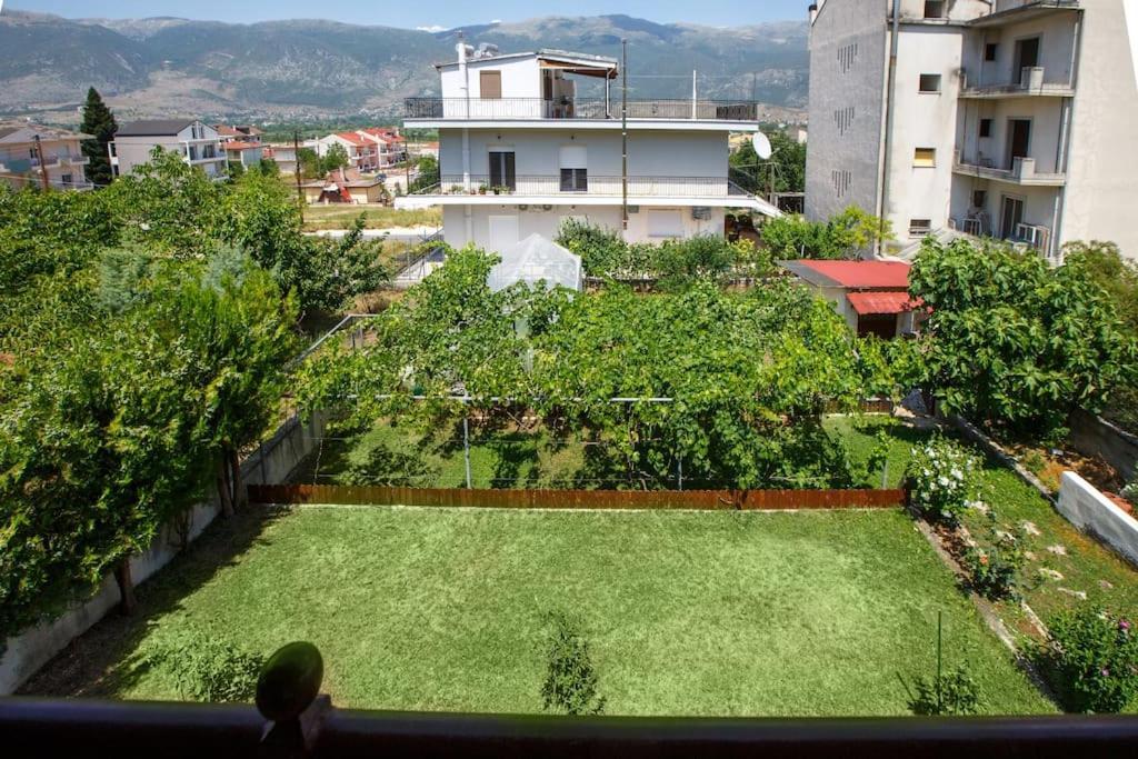 Apartamento Wooden House In Ioánina Exterior foto