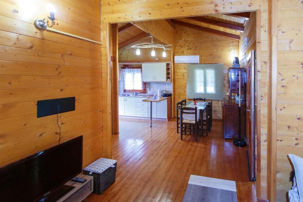 Apartamento Wooden House In Ioánina Exterior foto