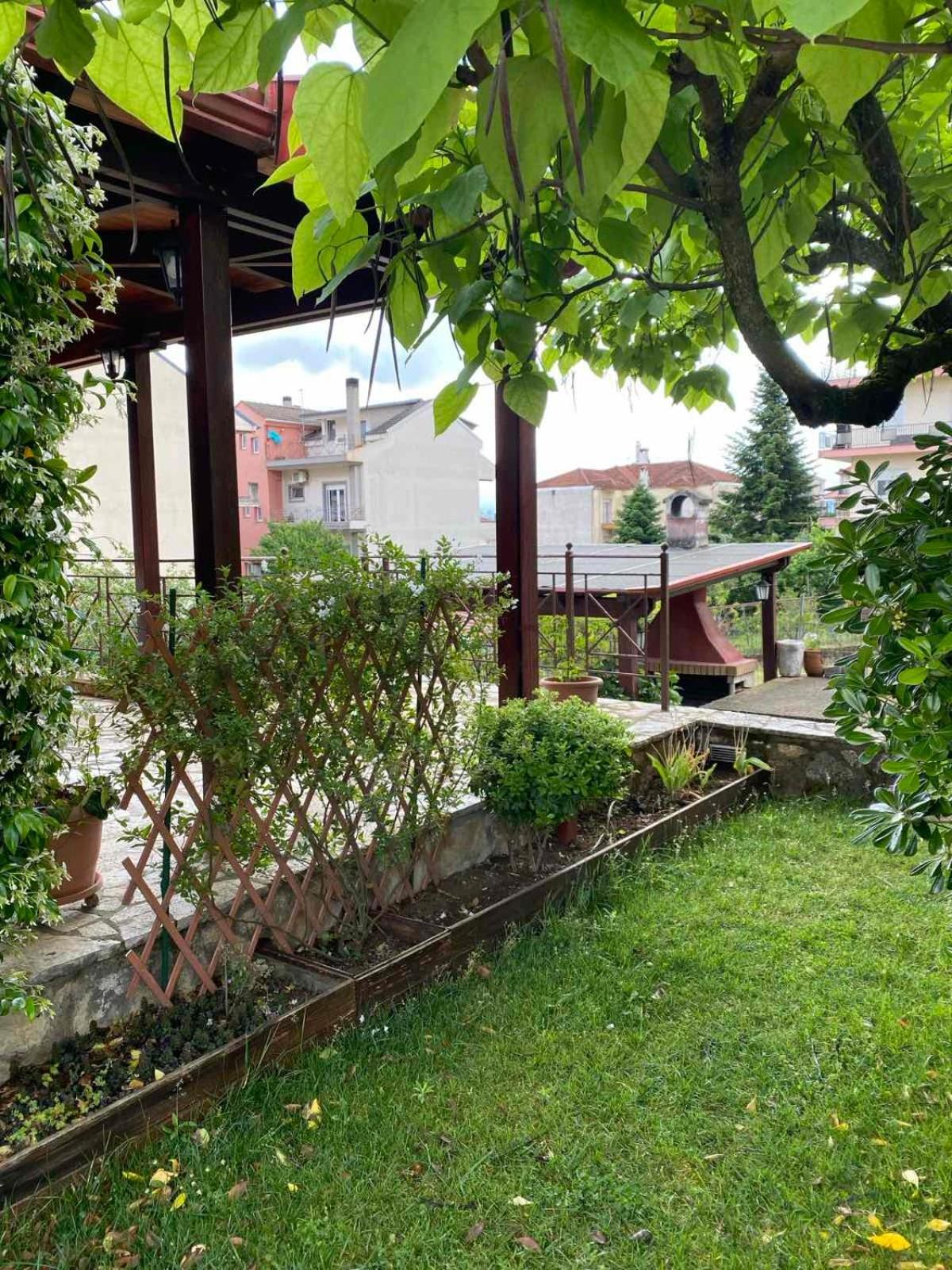 Apartamento Wooden House In Ioánina Exterior foto