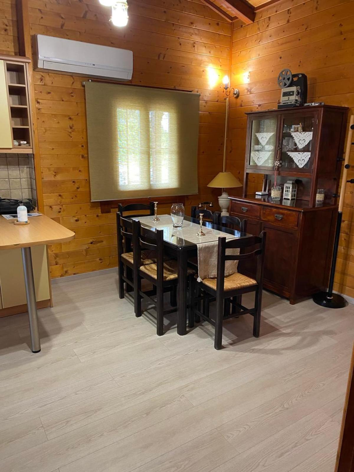 Apartamento Wooden House In Ioánina Exterior foto